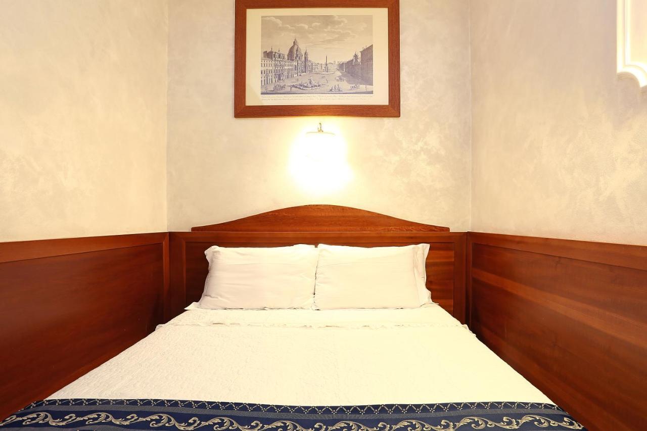 Adorasuite B&B Roma Ngoại thất bức ảnh